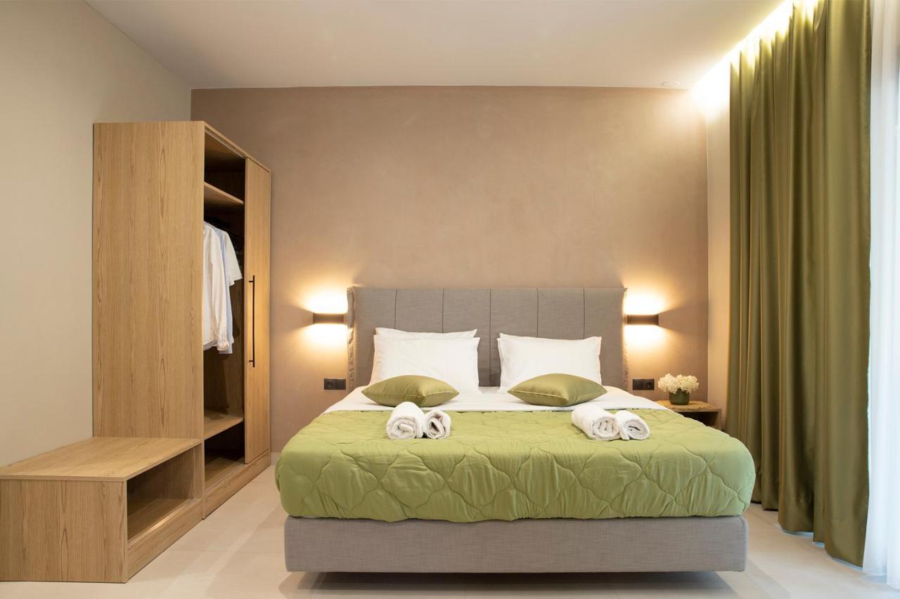 Olympus Suites Paralia Pantaleimonos Buitenkant foto