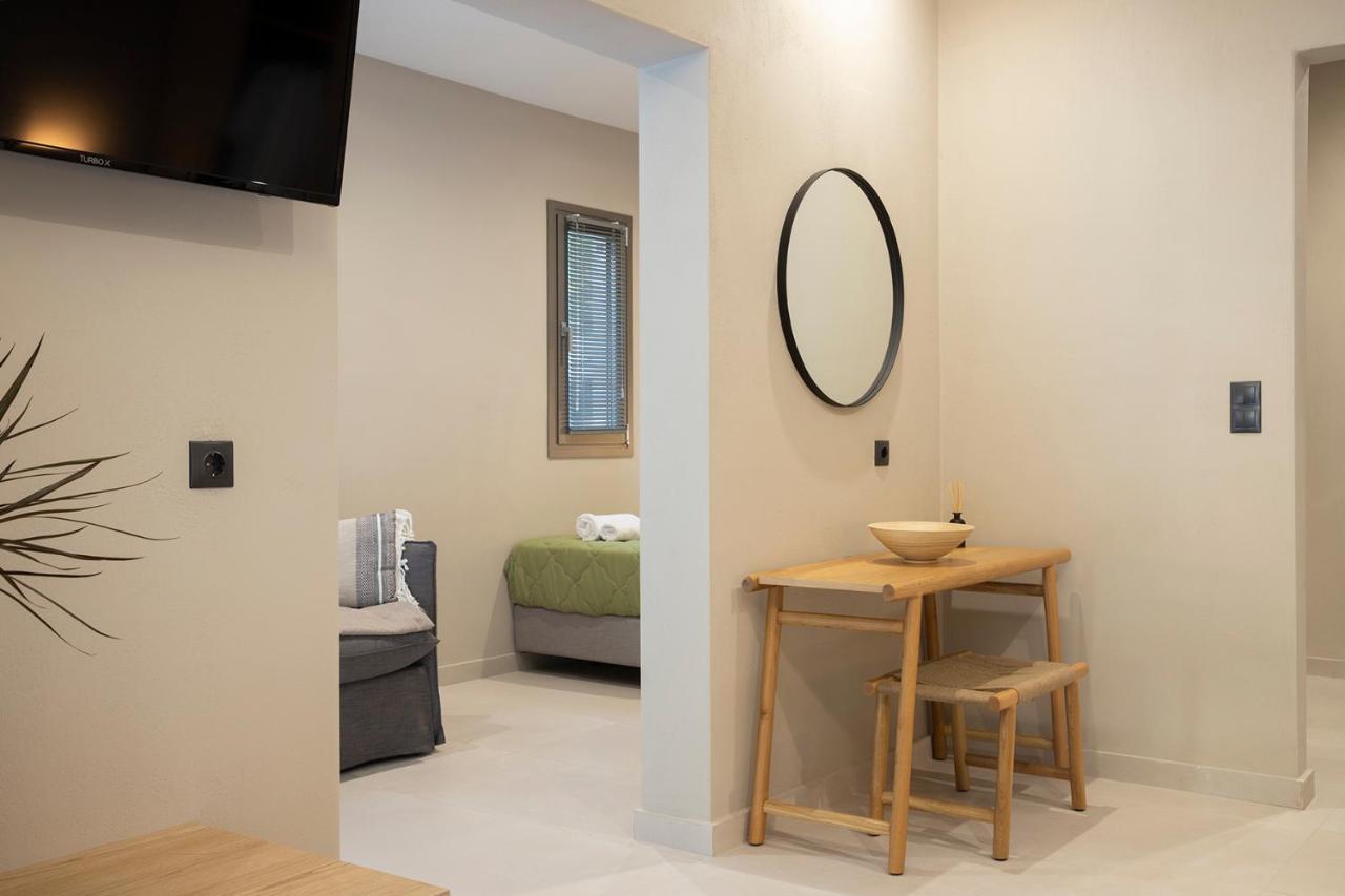 Olympus Suites Paralia Pantaleimonos Buitenkant foto
